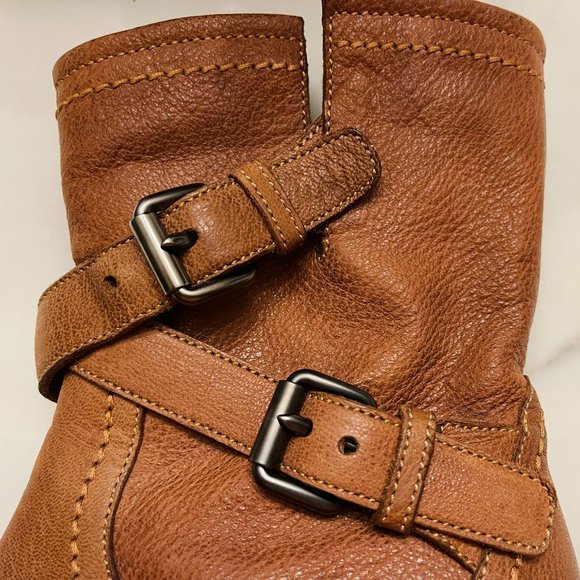 ❤️ PRADA DESIGNER ITALIAN LEATHER ANKLE CALF LOW CROSS BUCKLE BOOTS ITALY Y2K - Picture 3 of 15